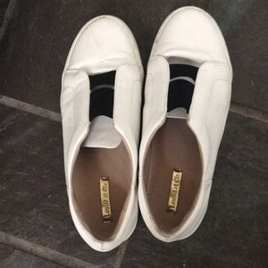 Louise et Cie sneakers 7.5 worn once